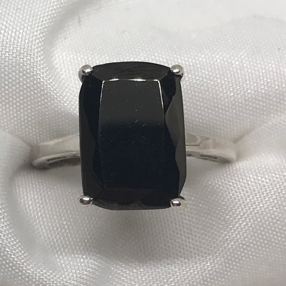 Shungite Ring 3.5 ctw